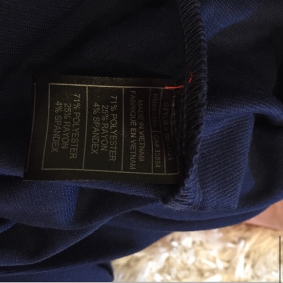 COPY - 💙bb Dakota color blocked body con dress - Picture 5 of 5